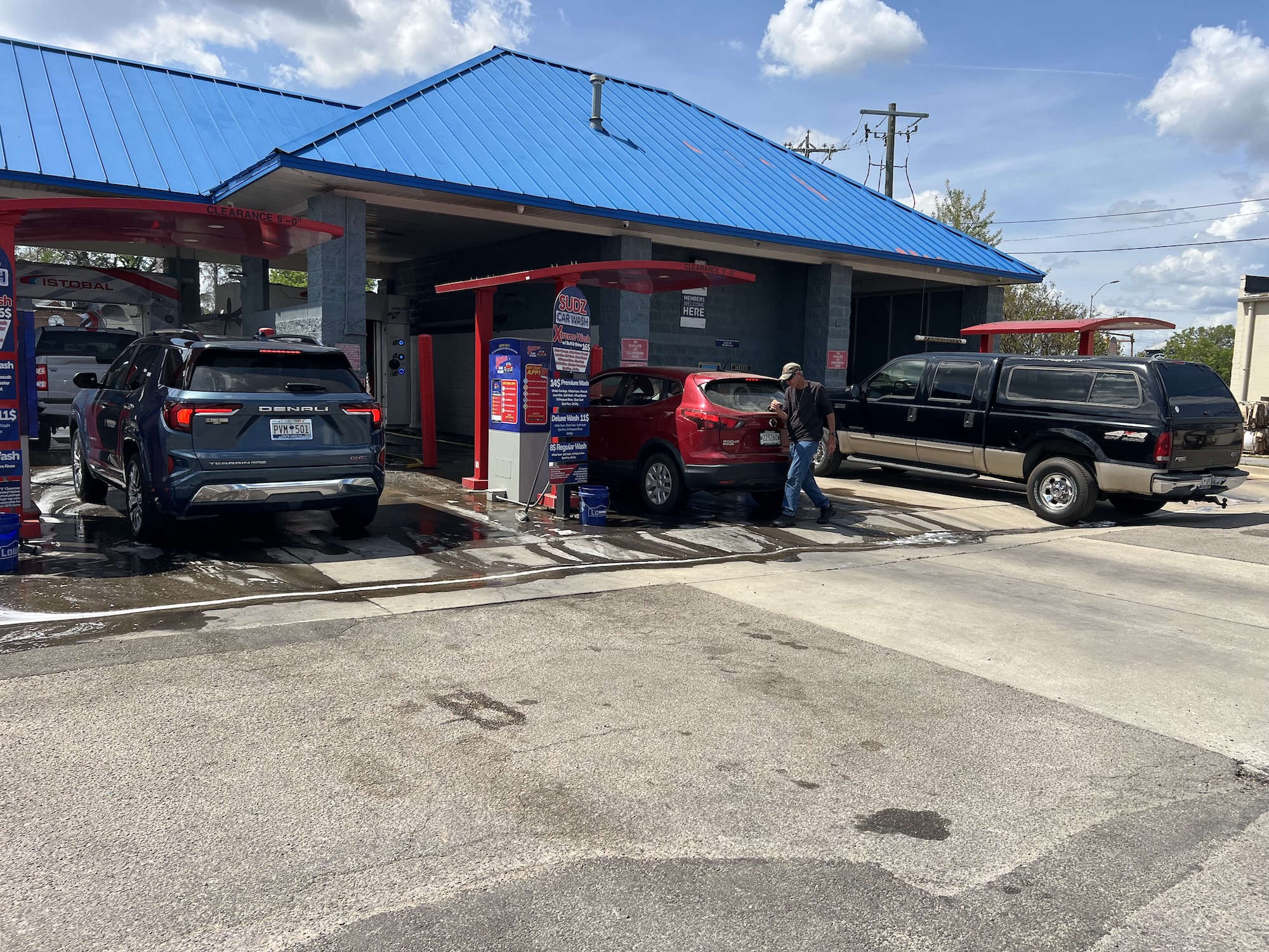 Mo Sudz car wash in the Midlands, SC
